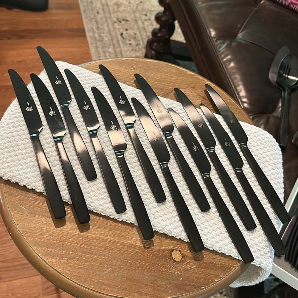 π΄4, 8 or 12 Piece Set(s) of Hearth & Hand Magnolia Matte Black Flatware π΄ - Picture 10 of 14